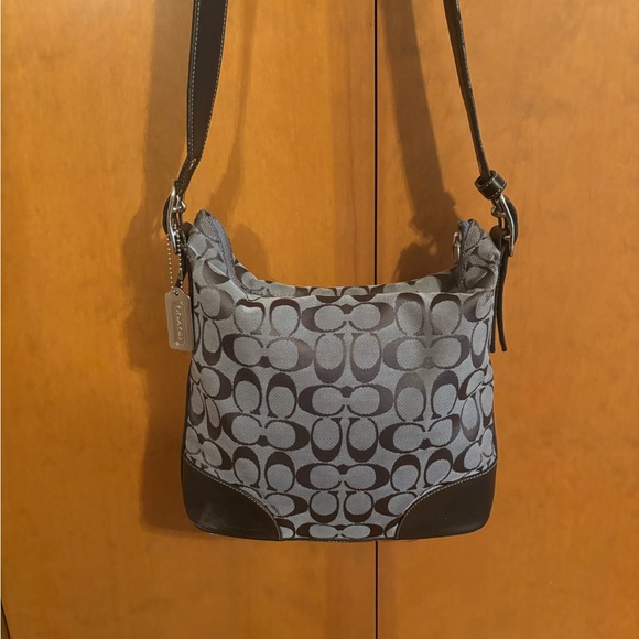 Coach Signature Jacquard Crossbody Bag - Picture 6 of 6